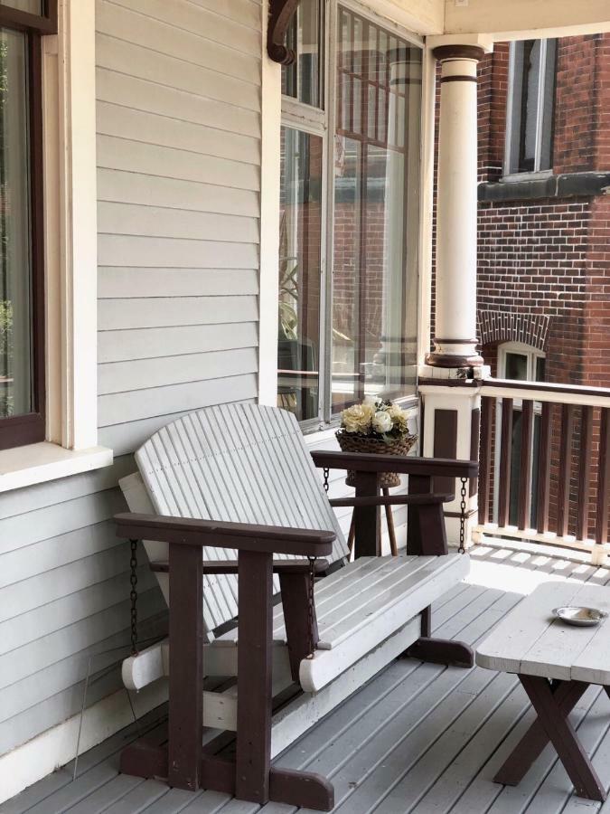 Mahogany Manor Bed & Breakfast Saint John Exterior photo